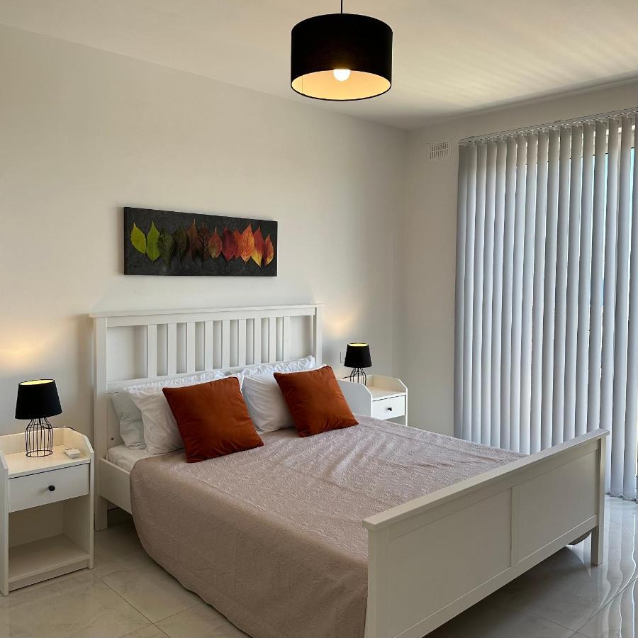 Sliema 2 Bedroom Penthouse Luaran gambar