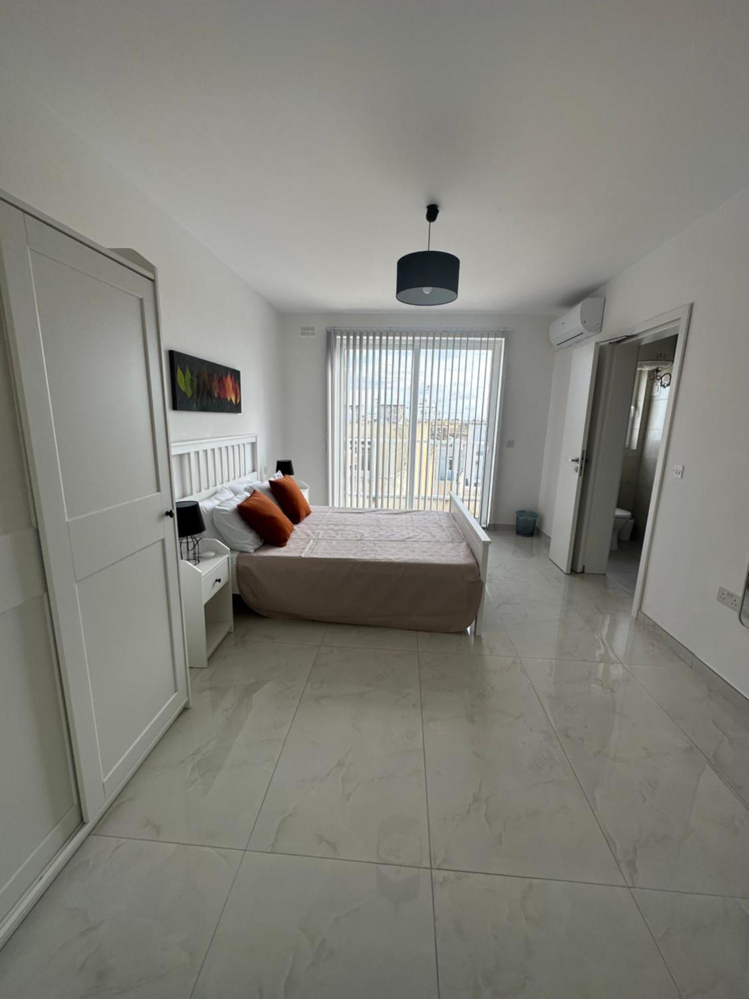 Sliema 2 Bedroom Penthouse Luaran gambar